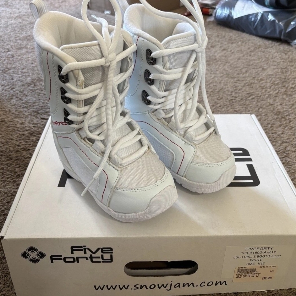 Kids Snow Boots - White